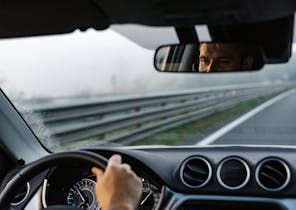 Ventajas del Renting de Coches con Amovens: Flexibilidad, Ahorro y Libertad