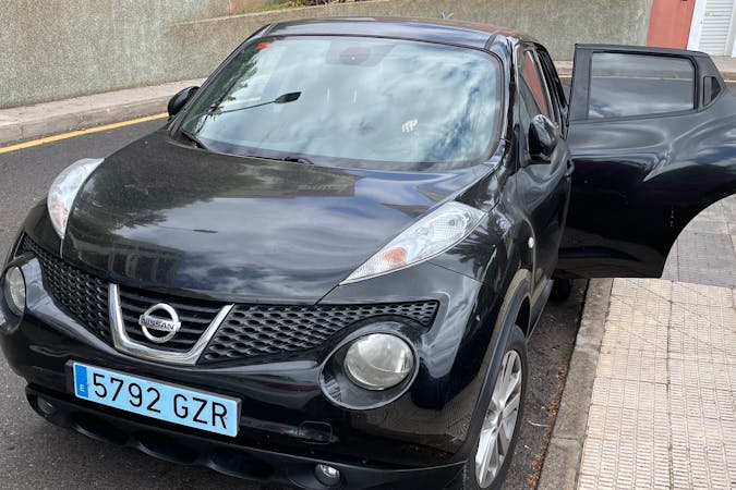 Alquiler barato de Nissan Juke con equipamiento Navegación GPS cerca de 38006 Santa Cruz de Tenerife.