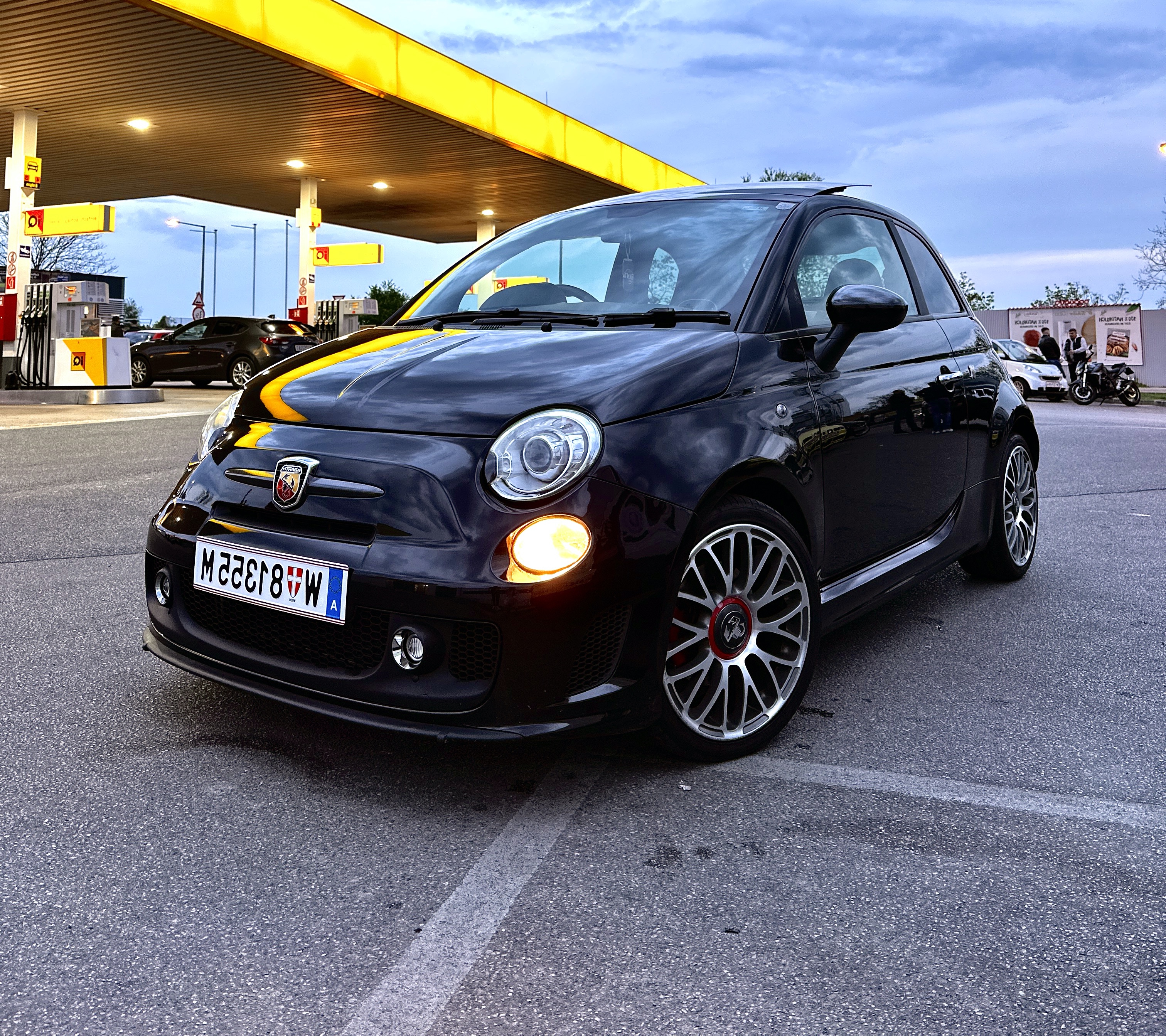 Abarth 500 cabrio Sportwagen Auto mieten, store leihen